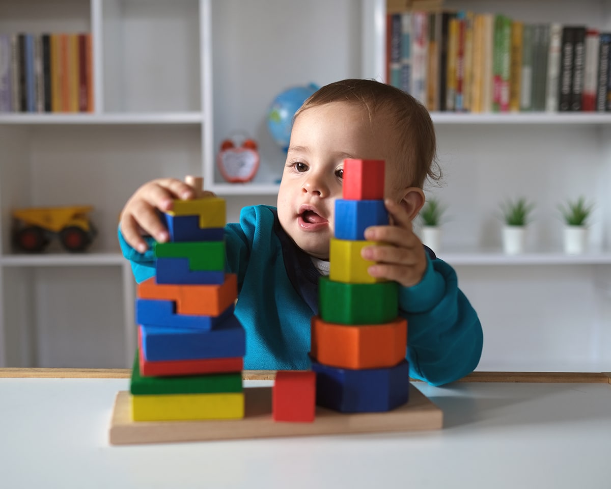 A Unique Blend Of Montessori & STEM Prepares Them For School